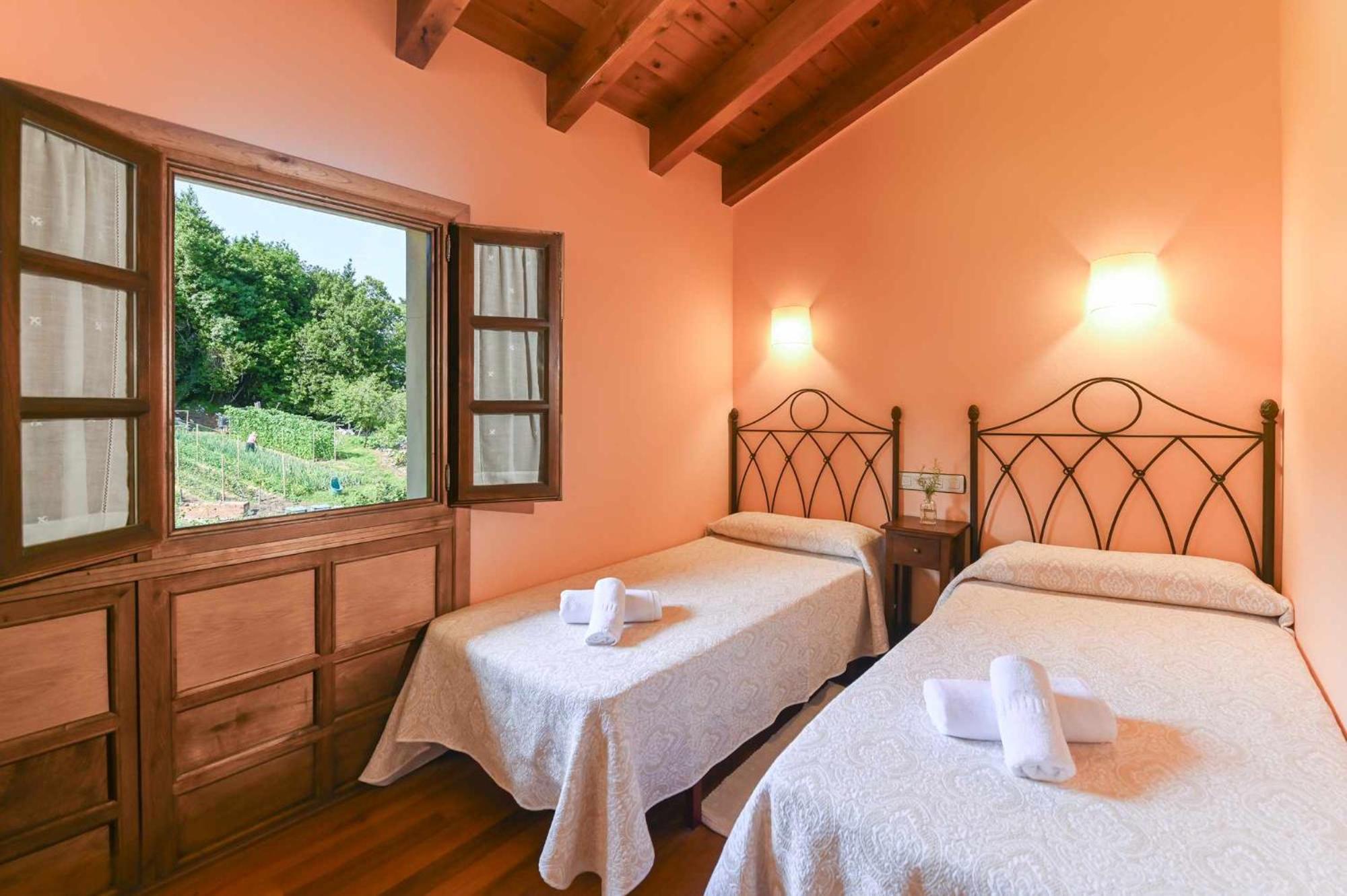 Apartamentos Rurales El Cuetu Picones  المظهر الخارجي الصورة
